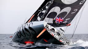 Alex Thomson squatte la tête du Vendée Globe.