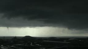 D’impressionnantes tornades touchent la Russie	