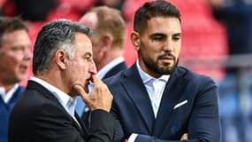 Christophe Galtier en discussion avec Andy Delort pendant un match du PSG en octobre 2022