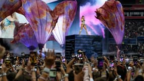 Taylor Swift lors d'un concert à Lyon le 2 juin 2024