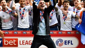 Quelques mois après sa promotion en D3, Bury a été exclu du football professionnel anglais