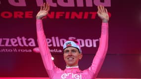 Tadej Pogacar lors de la 2e étape du Giro, le 5 mai 2024.
