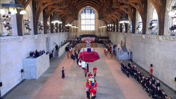 The casket of Queen Elizabeth II arrives at Westminster Hall on September 14, 2022 in London