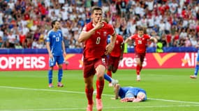 Remo Freuler sur l'ouverture du score lors du huitième de finale de l'Euro Suisse-Italie, 29 juin 2024