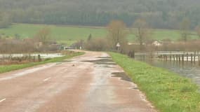 Routes fermées, jardins inondés… La Haute-Marne envahie par les eaux