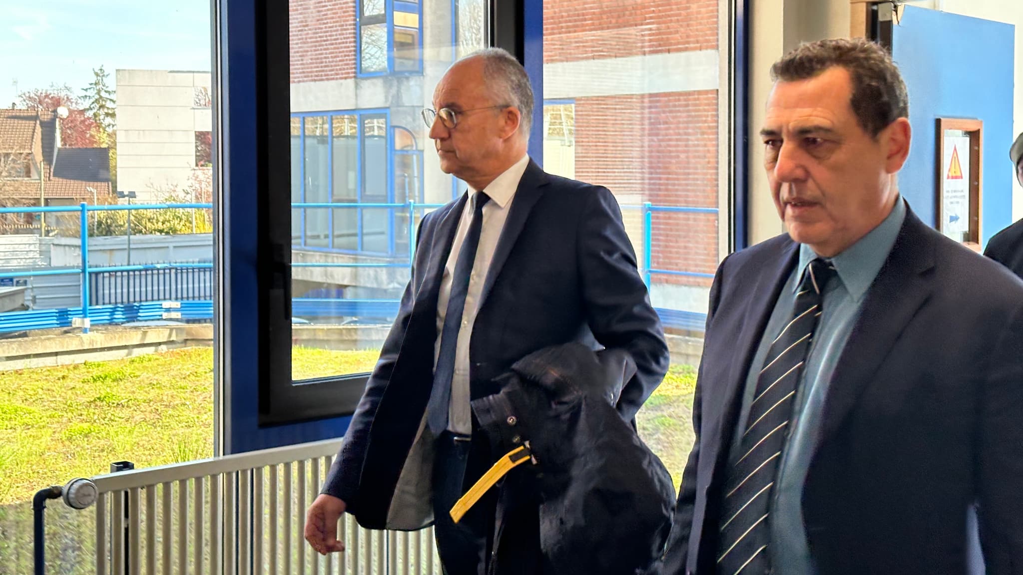 Saïd Chabane lors de son arrivée au tribunal correctionnel de Bobigny, le 25 mars 2024, aux côtés de son avocat, Me Benaiem. Saïd Chabane lors de son arrivée au tribunal correctionnel de Bobigny, le 25 mars 2024, aux côtés de son avocat, Me Benaiem.