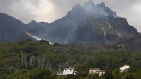 Le feu à Pietracorbara a repris dimanche matin.