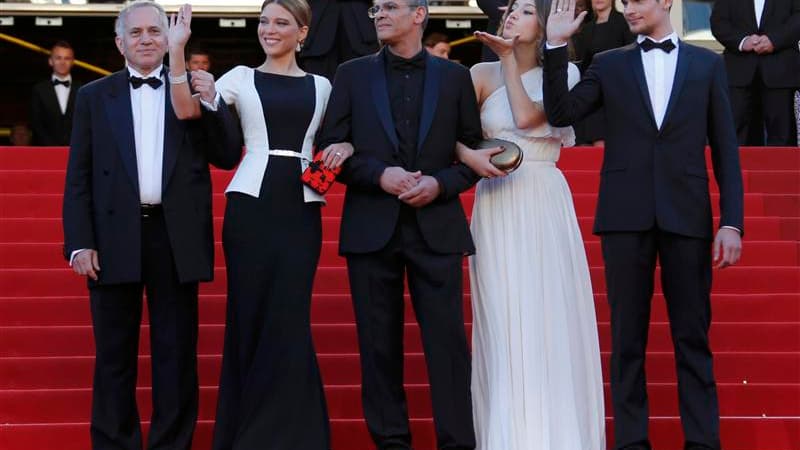 La Palme d'or du 66e Festival de Cannes a été décernée dimanche soir à "La vie d'Adèle - Chapitre 1 & 2", d'Abdellatif Kechiche, une romance lesbienne entre deux jeunes filles.