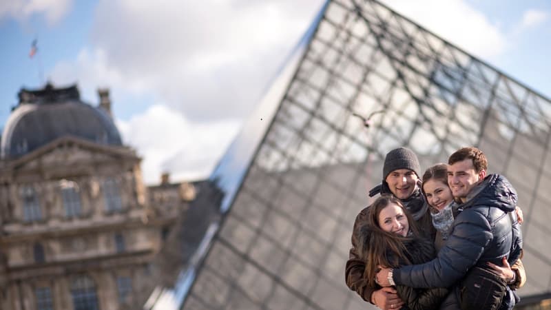 Les collections permanentes du Louvre ont accueilli, en 2014, 100.000 visiteurs de plus qu'en 2013.