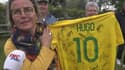 Coupe de France : Les joueurs de Nantes au contact de leurs supporters avant la finale 
