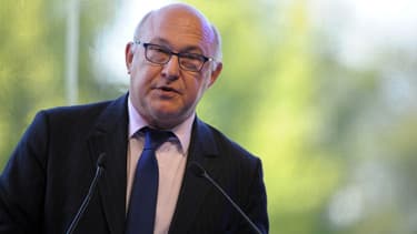 Michel Sapin réaffirme le discours de baisses d'impôts.