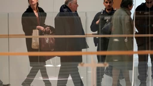 Didier Lombard, le PDG de France Télécom jusqu'en 2010, a voulu appliquer un plan de départ de 22.000 salariés sur un total de 120.000 employés.