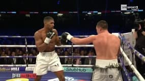 Boxe : Joshua bat Parker sur décision et reste le roi des lourds