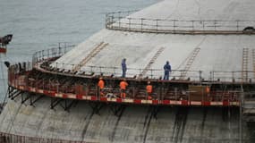 La cuve de l'EPR de Flamanville (Manche) en cours de construction a été fabriquée dans l'usine Areva située au Creusot.