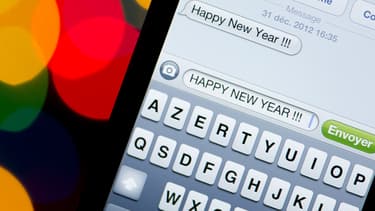 En France, le nombre de SMS échangés la nuit du Nouvel An est en baisse constante.