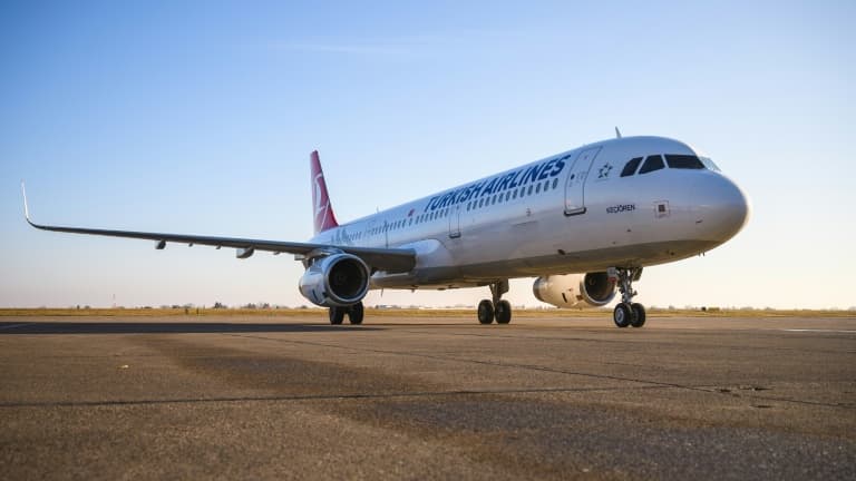 Turkish Airlines annonce une commande géante de 355 Airbus, dont des options