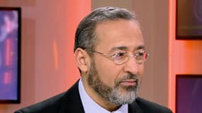 Tareq Oubrou, rand imam de la mosquée de Bordeaux, sur le plateau de BFMTV-RMC.