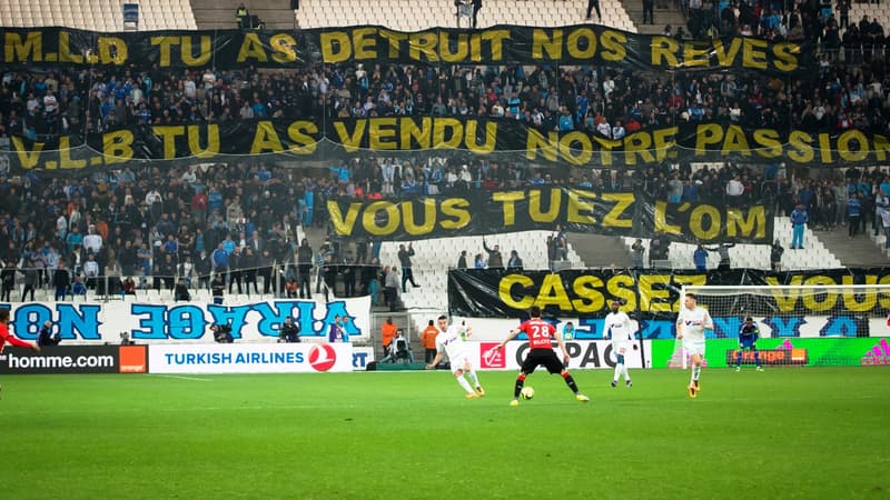 Les banderoles hostiles à la direction de l'OM