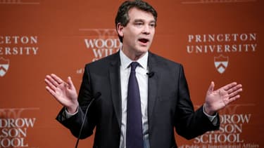 Arnaud Montebourg juge "absurde" la politique économique de François Hollande