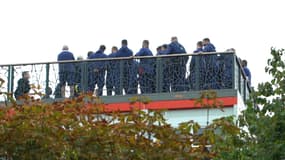 Les Bleus du XV de France ont visité le chantier de la cathédrale Notre-Dame de Paris, le 12 octobre 2023.