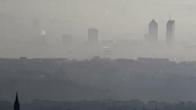 La ville de Lyon lors d'un épisode de pollution en décembre 2016. 