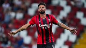 Olivier Giroud avec Milan face au Panathinaïkos en amical, le 14 août 2021.