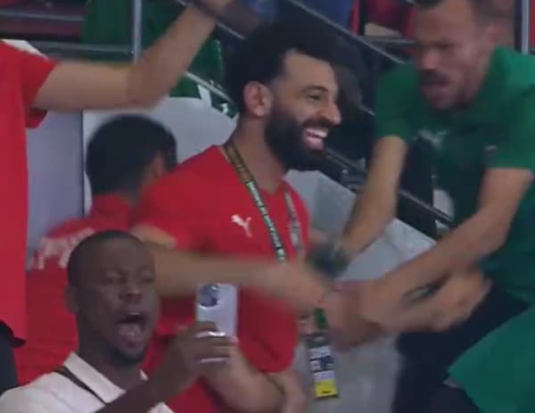La gioia di Mohamed Salah durante la qualificazione dell'Egitto agli ottavi di finale della Coppa d'Africa, 22 gennaio 2024