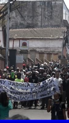 Manifestations, vol dérouté, pillages... Madagascar secoué par de violents affrontements