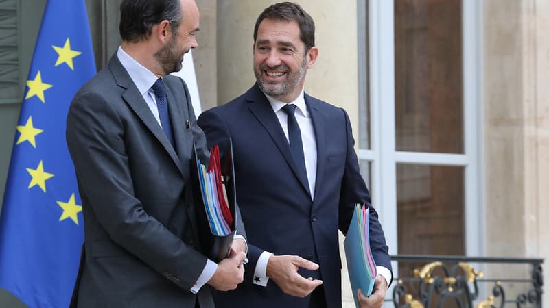 Edouard Philippe et Christophe Castaner, à la sortie du conseil des ministres le 2 novembre.