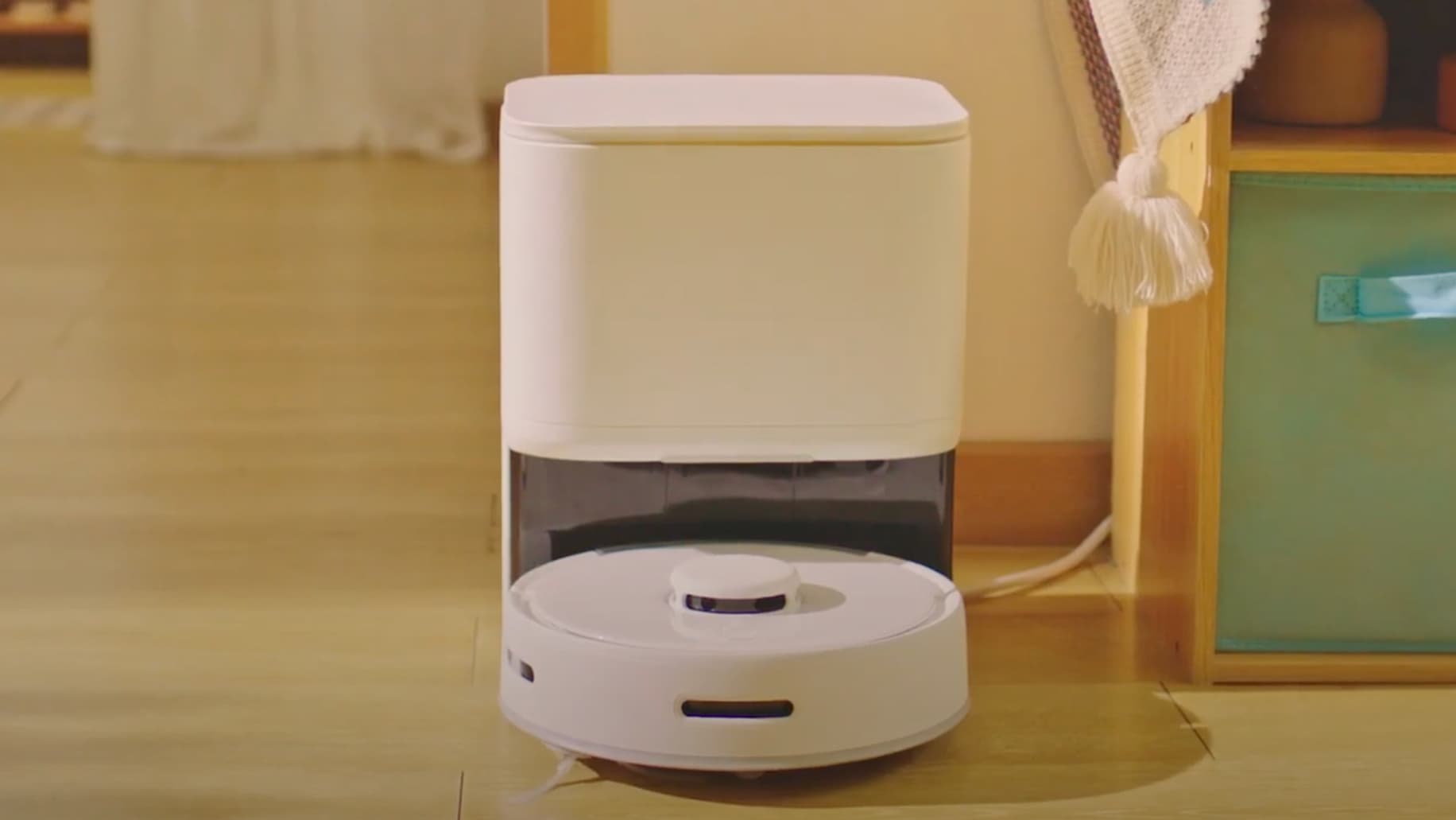 Le robot aspirateur K10+ de SwitchBot