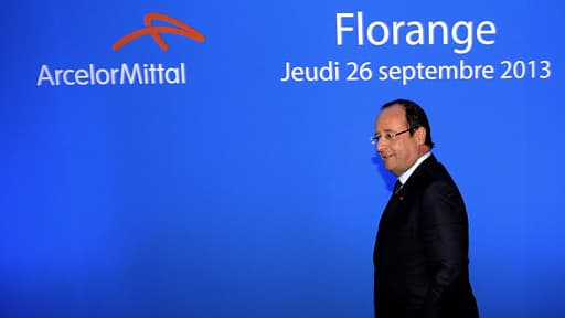 François Hollande s'apprête à s'adresser aux syndicats.