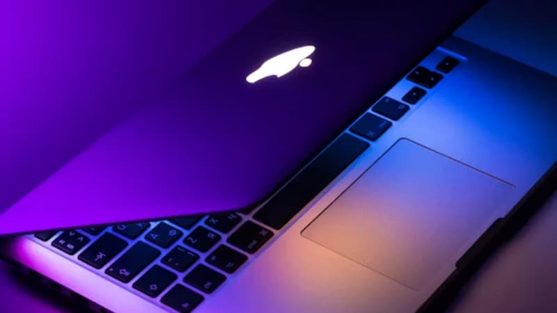 Comment fait Cdiscount pour mettre en vente ce MacBook Pro à moins de 300 euros même après les soldes ?