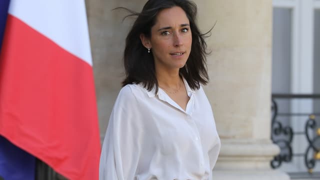 Brune Poirson, la secrétaire d'État à la Transition énergétique, commence à défendre son projet de loi pour l'économie circulaire ce mardi au Sénat.