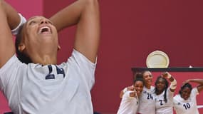 JO 2021 (Handball) : "On le mérite tellement", la fierté d'Edwige après le titre olympique des Bleues