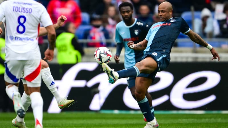 OL-Le Havre: "Une chute particulièrement exagérée", la FFF contredit l'arbitre sur le penalty accordé au HAC