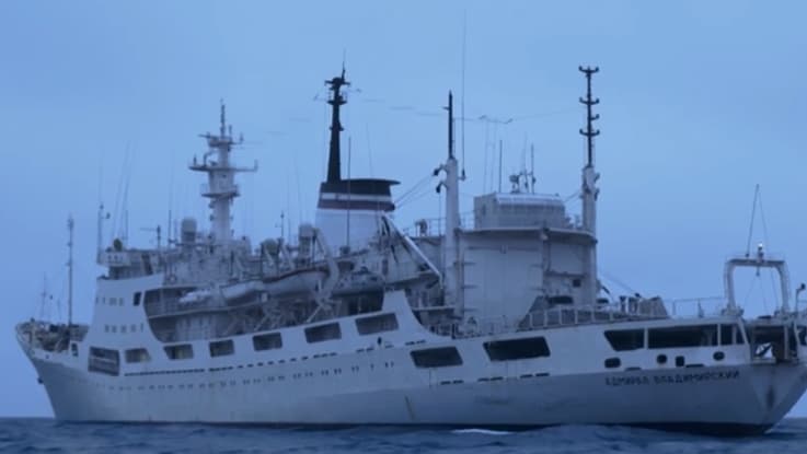 L'Amiral Vladimirsky, un navire scientifique de l'armée russe dans la mer Baltique L'Amiral Vladimirsky, un navire scientifique de l'armée russe dans la mer Baltique