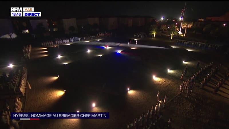 Hyères: la Marseillaise en hommage au brigadier-chef Alexandre Martin, tué au Mali