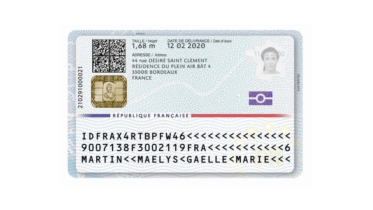 Plus petite, biométrique: à quoi ressemble la nouvelle carte d'identité