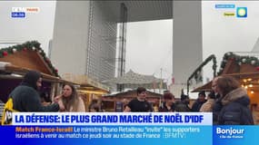 Île-de-France: le marché de Noël s'installe à La Défense