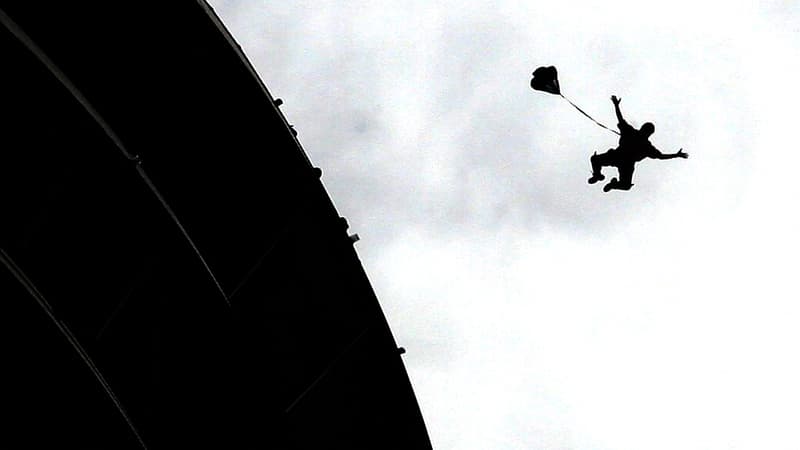 Thaïlande: mort d'un base jumper après un saut du haut d'un immeuble de 29 étages