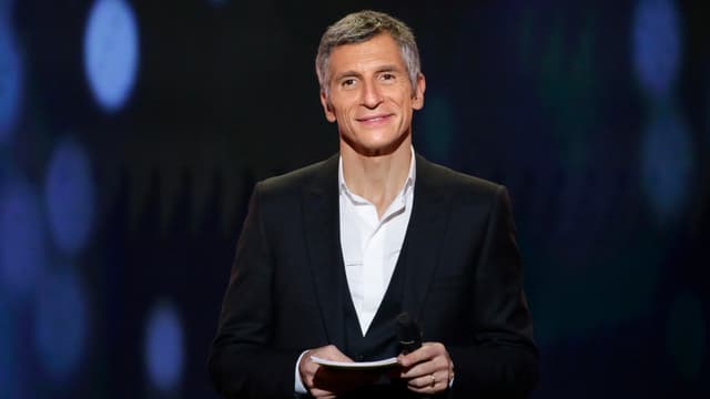 Nagui est le présentateur phare de l'émission musicale Taratata.