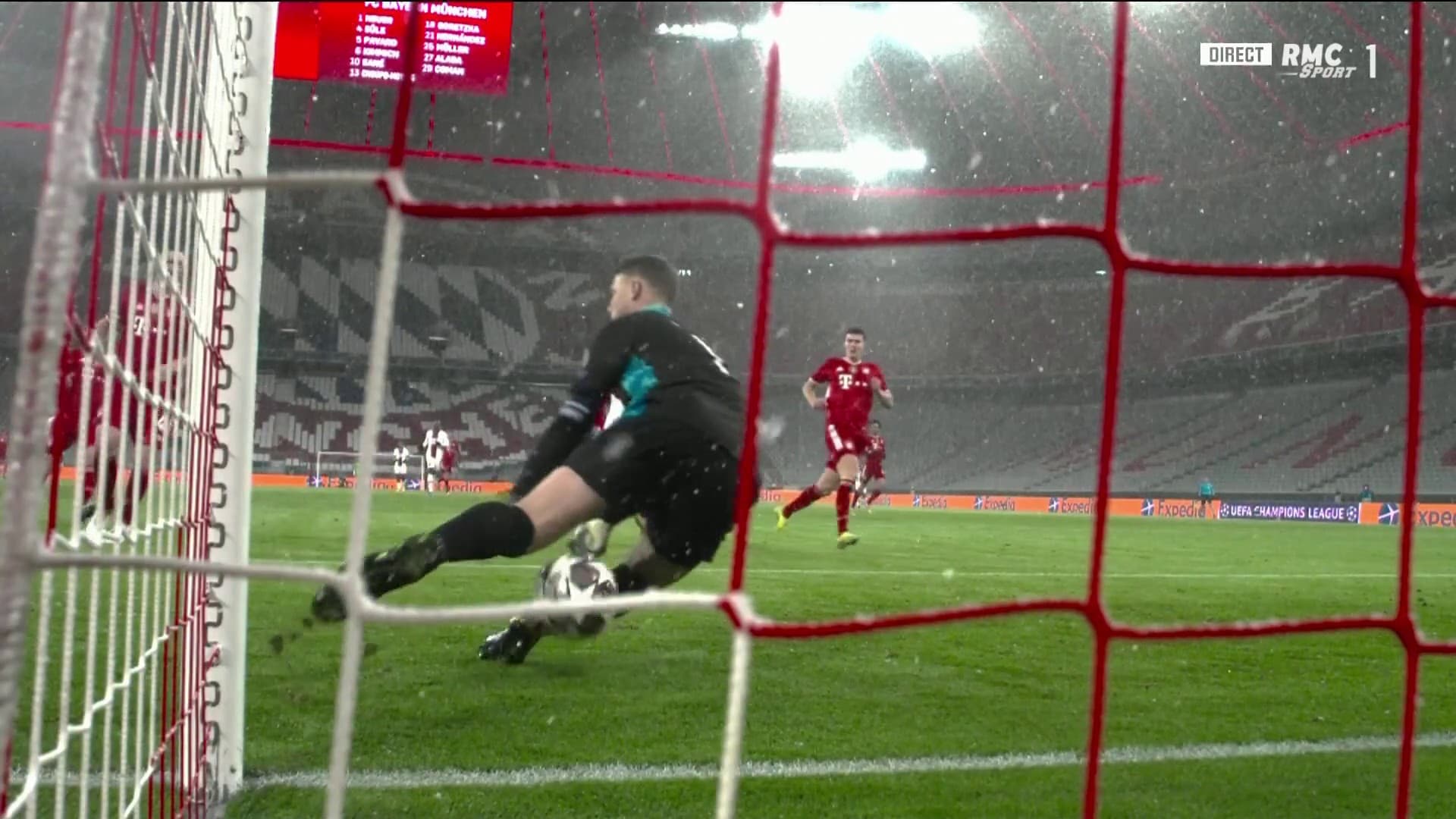 L'erreur de Neuer sur le but de Mbappé L'erreur de Neuer sur le but de Mbappé