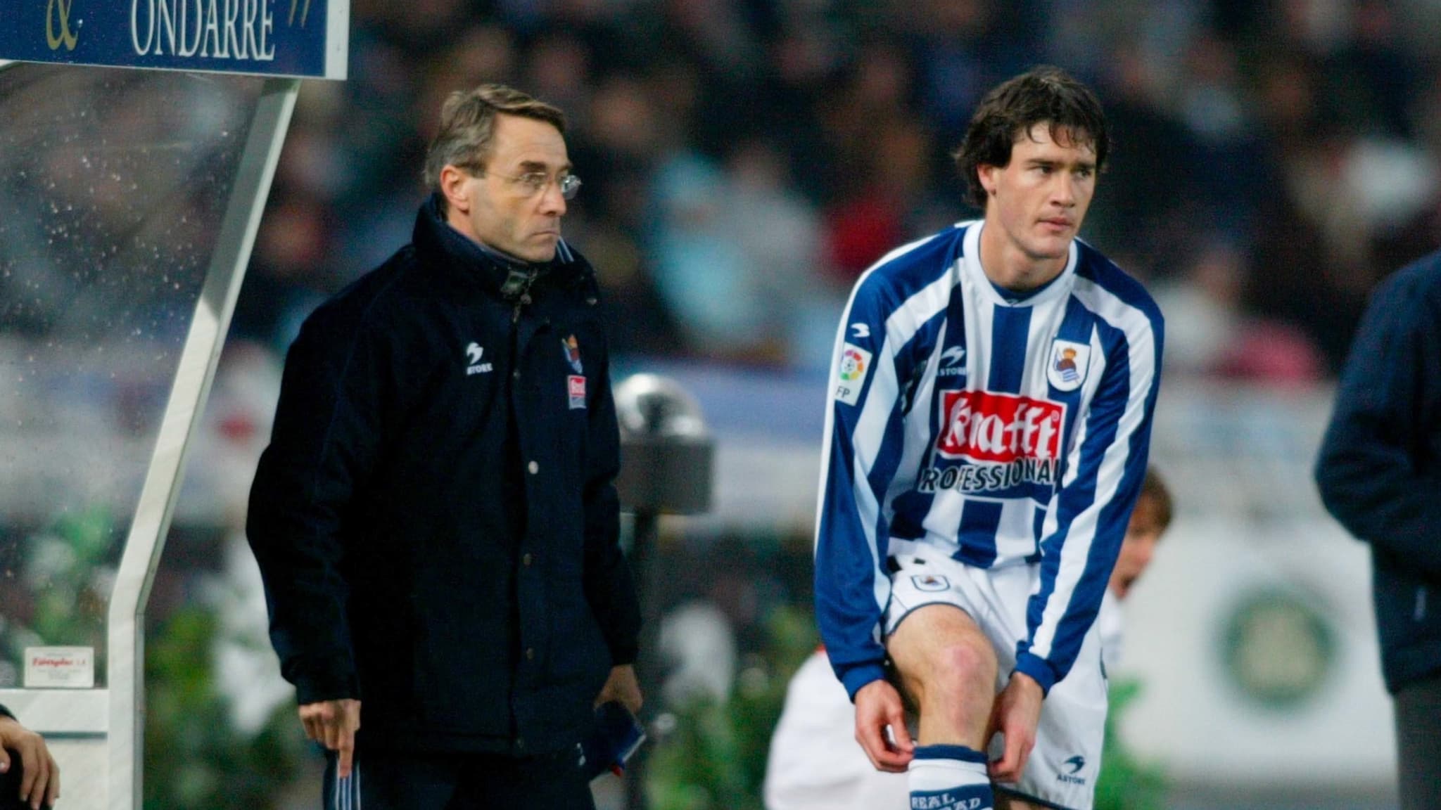 Raynald Denoueix avec la Real Sociedad en 2002-2003 Raynald Denoueix avec la Real Sociedad en 2002-2003