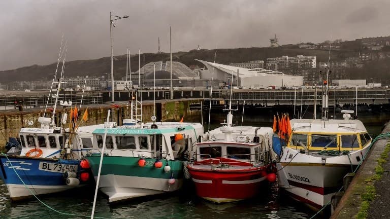 Des bateaux de pêche à Boulogne-sur-Mer.