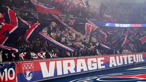 Les supporteurs du PSG dans le virage Auteuil du Parc des Princes contre Monaco en L1, le 7 février 2025