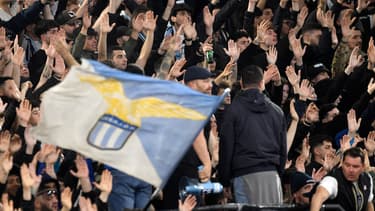 Des supporters de la Lazio lors du derby contre la Roma en mars 2023