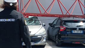 Une partie de grue s'est effondrée le 3 mai 2024 à Six-Fours-les-Plages.