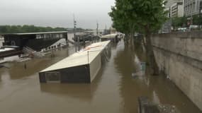 Le pic de la crue à Paris est prévu pour intervenir durant la nuit de vendredi à samedi.