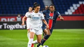 Sakina Karchaoui et Kadidiatou Diani lors de PSG-OL 