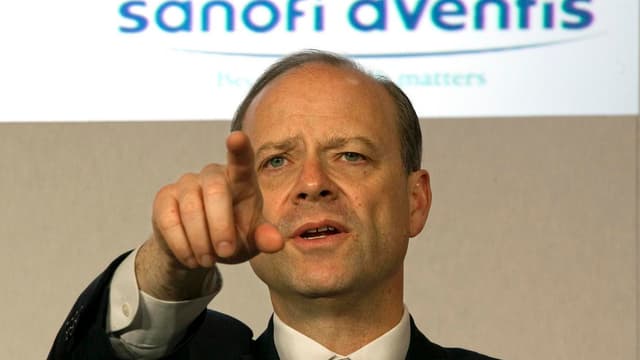 Chris Viebacher rappelle ce lundi qu'il est le directeur général du groupe pharmaceutique, "concentré sur l'obtention de résultats".